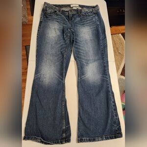 Maurices Size 14 Regular Cassie Bootcut Distressed Jeans